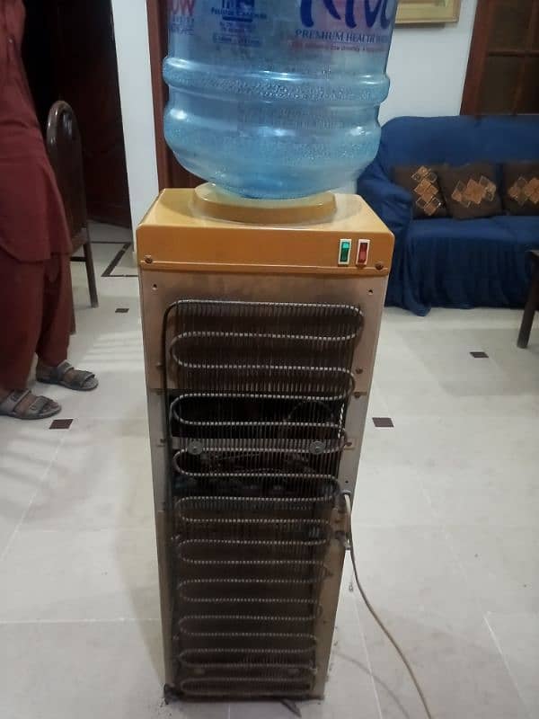 SG water dispenser 3