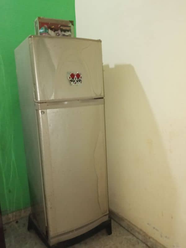 Dawlance refrigerator good condition 1