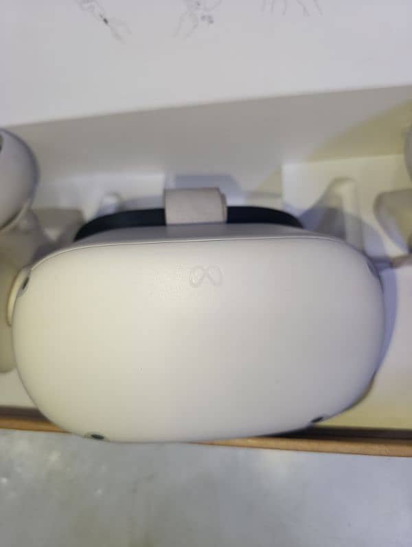 Oculus Meta Quest 2 for sale 6