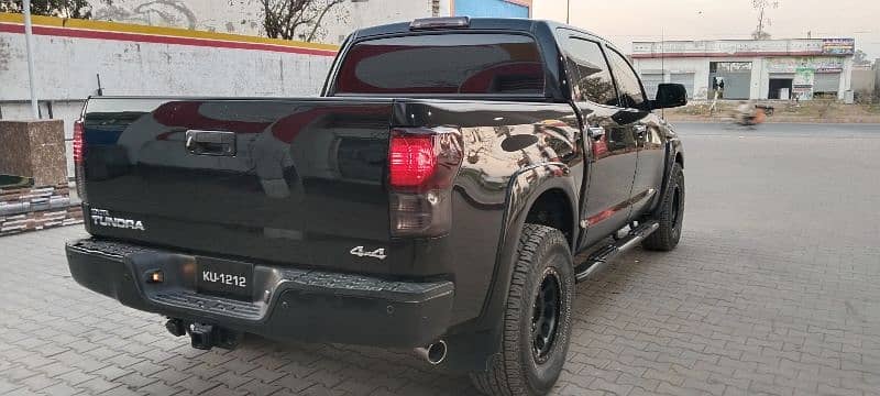 Toyota Tundra 2012 11