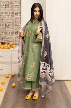 3 Pcs Women's Unstitched Embroidered Suit