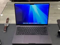 Macbook Pro M3 pro chip 14 inch