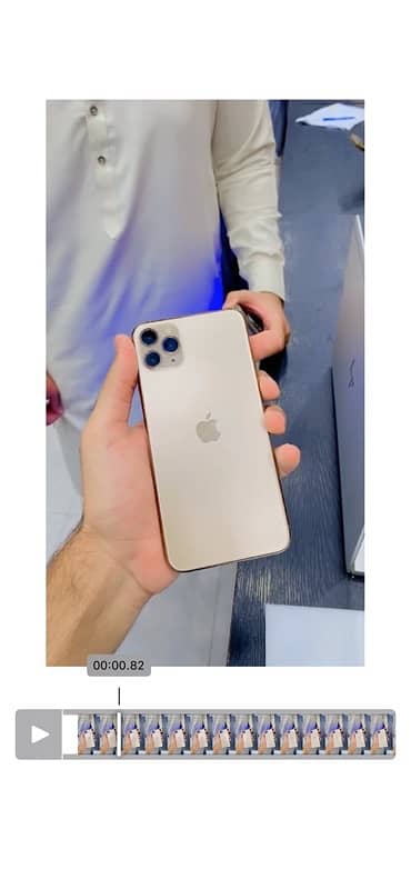 iPhone 11 Pro Max 80 health 10/10 water pck 256 Gb 0