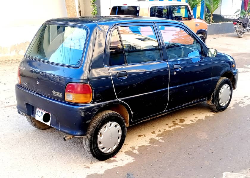 Daihatsu Cuore 2006 4