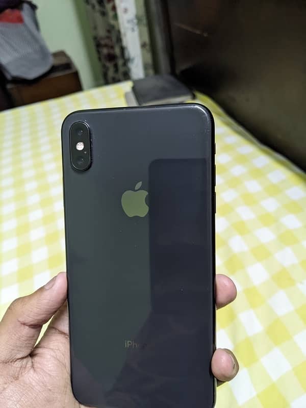 iPhone XS Max 256gb Non-PTA (with box) 2