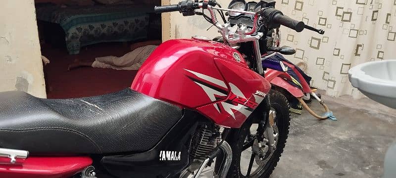 YAMAHA YBG 3