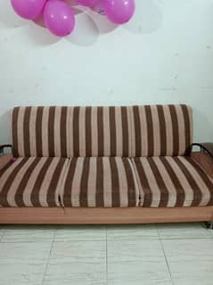 7 Seater Sofa With Center Table