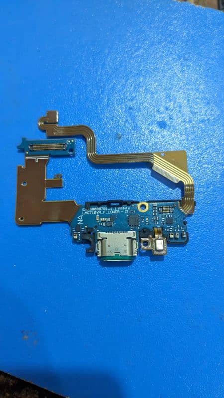 LG G7 charging port  LG G7 Parts available 0