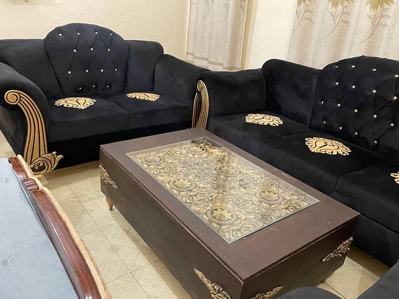 Sofa set 6 seater with table 5