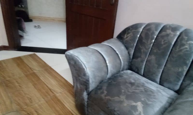 brand new sofa set num 03217630293 is num par rabta kara 6