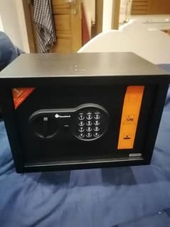 Digital Security Locker Safe