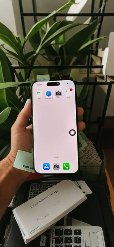 apple iphone 14 pro original panel (icloud wala phone ka ha ) read add 0