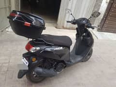 150cc Branded Scooty for sale.