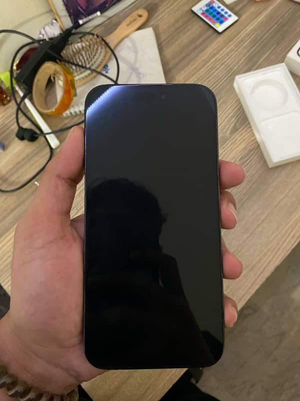 Iphone 14 pro max| 256gb| LLA| 86% health| Non-PTA Fu 7