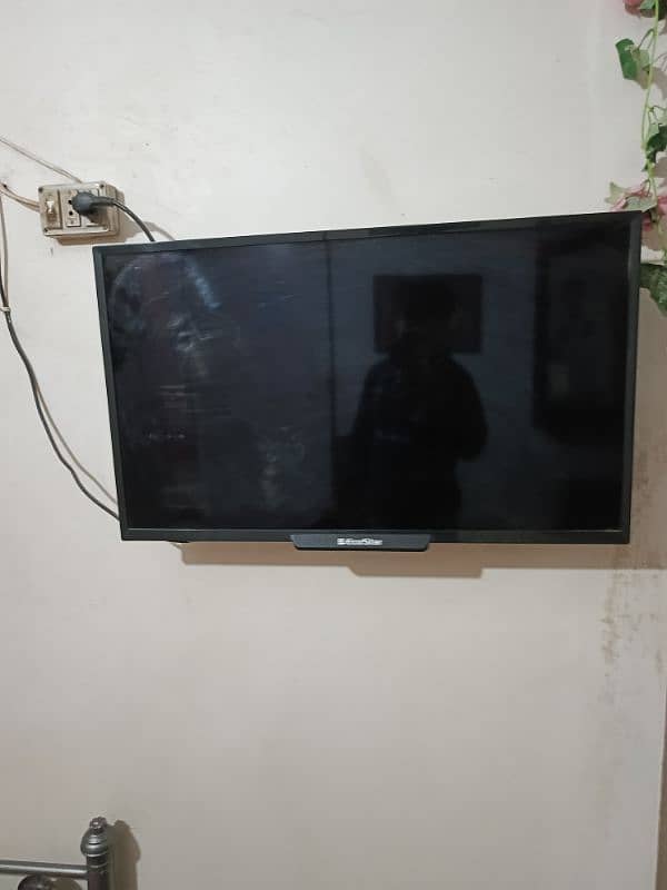 eco star led 32 inch 0