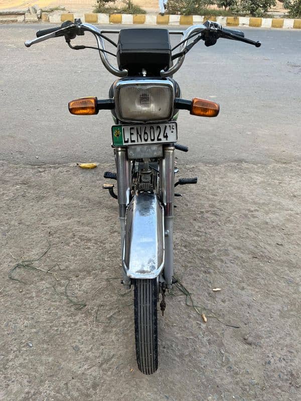 Honda CD-70 0