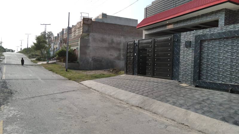 10 Marla Double Storey House For Urgent Sale At Armour Colony Phase 1 Nowshera 2