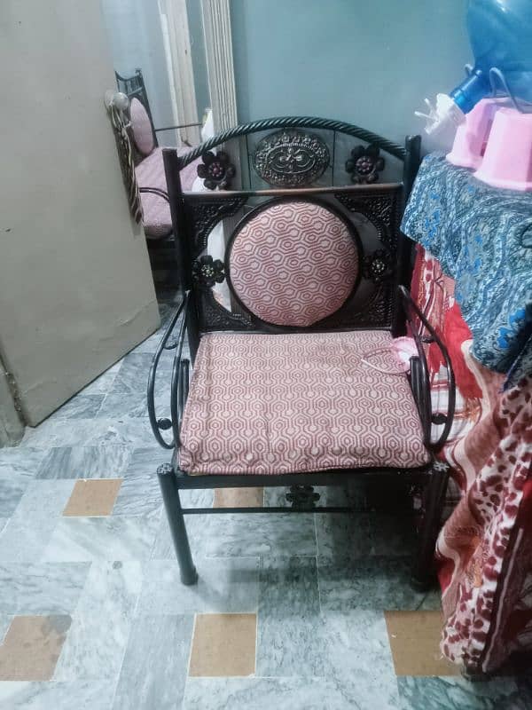 iron sofa 5 seater 1