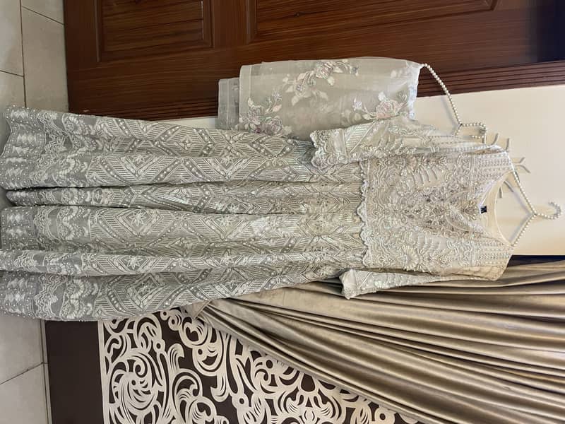 Maryum and Maria 3pc White Maxi 2