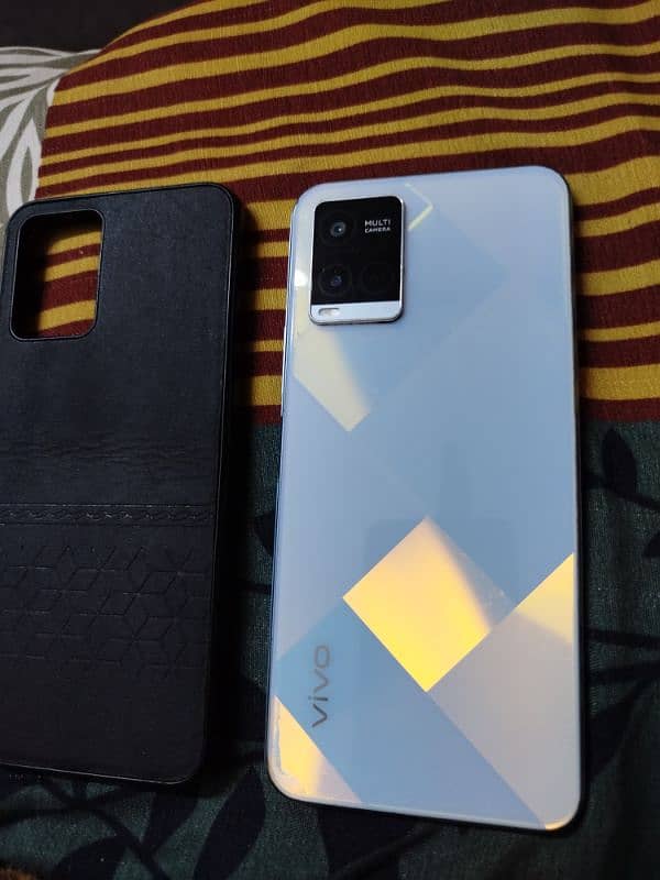 Vivo Y21A 4