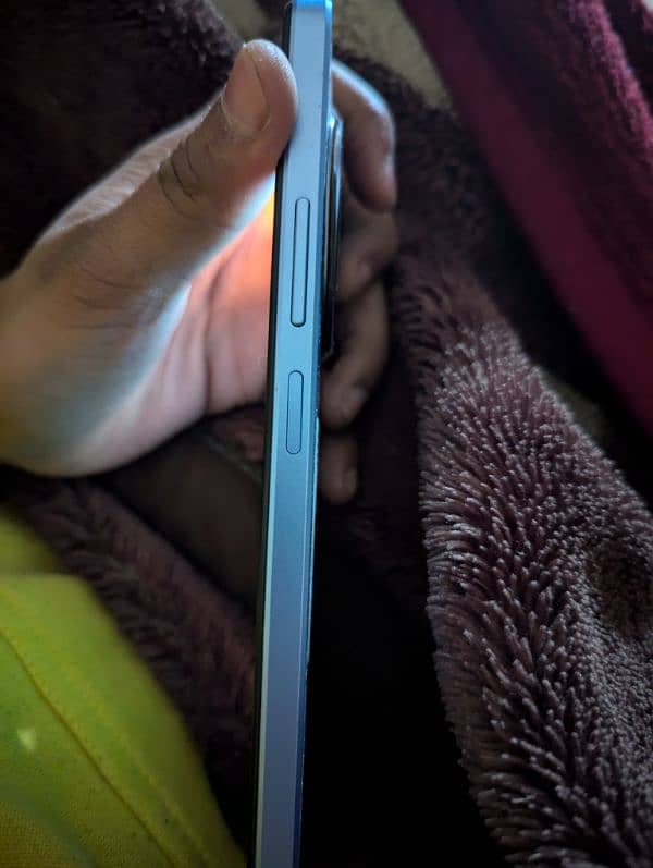 Redmi A3 4/128 sky blue color 10/10 condition 2