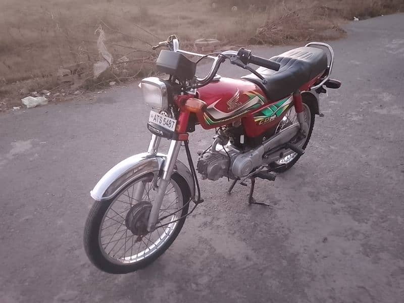 Honda CD 70 model 2021/22 03161737719 3