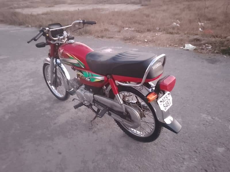 Honda CD 70 model 2021/22 03161737719 5