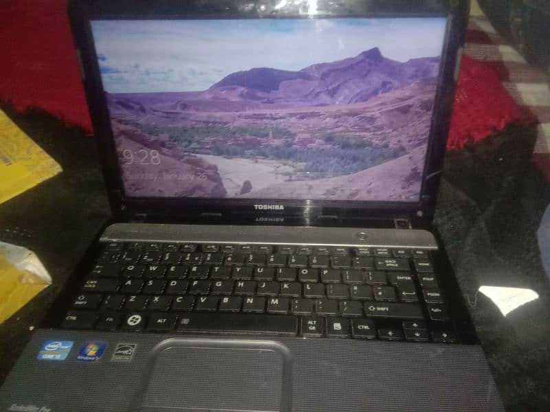 Toshiba laptop with ssd and hard 2