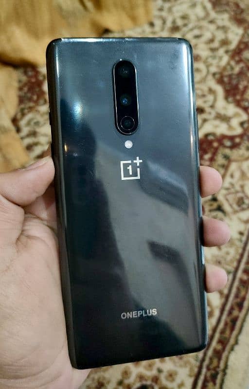 one plus 8 single sim Pta proved in mint condition 1