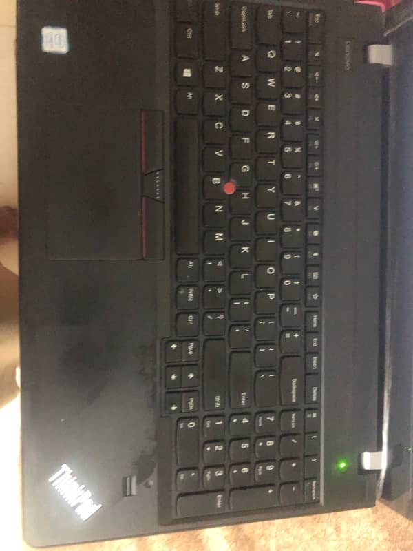 LENOVO i7 7TH WITH GTX 4