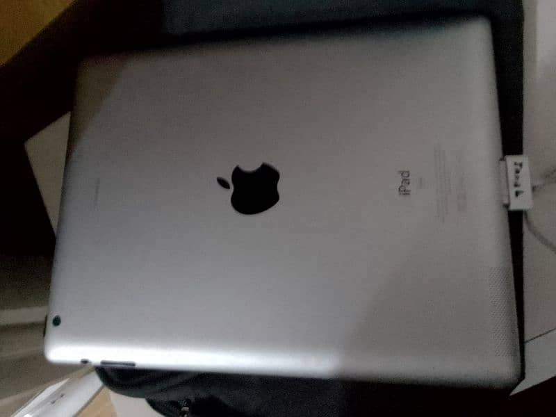 apple tab2 sale urgent 1