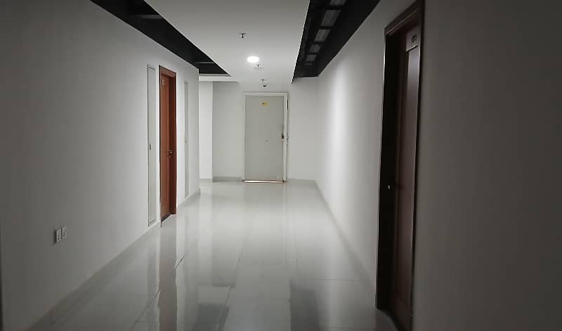 Brand New 340 Square Feet Office At Establish Your Business at Gulberg iii - Premier Destination! 5