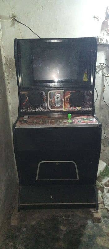 2 PCs Computer Video Games for Sale 3