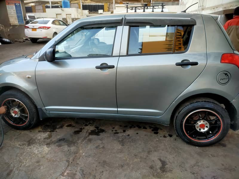 Suzuki Swift 2013 4