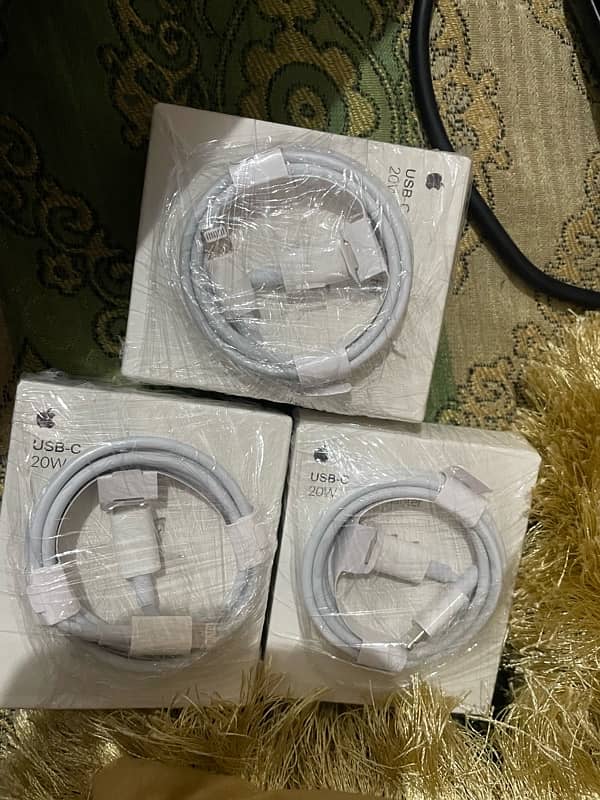 iphone 11,12,13,14,15 pro max 20W Fast charger new 4