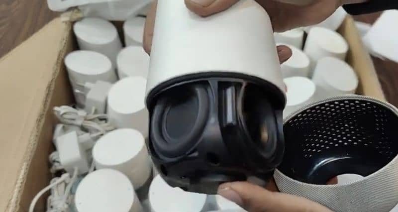 Google Assistant Smart Home Speaker 1