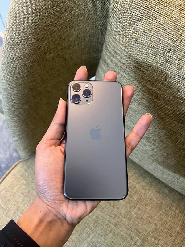 iphone 11pro dual sim pta approved All Ok 0