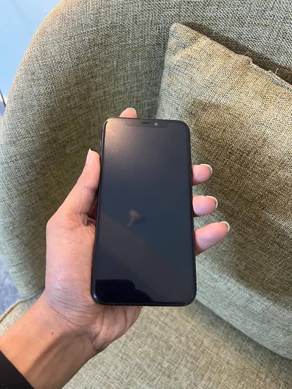 iphone 11pro dual sim pta approved All Ok 5