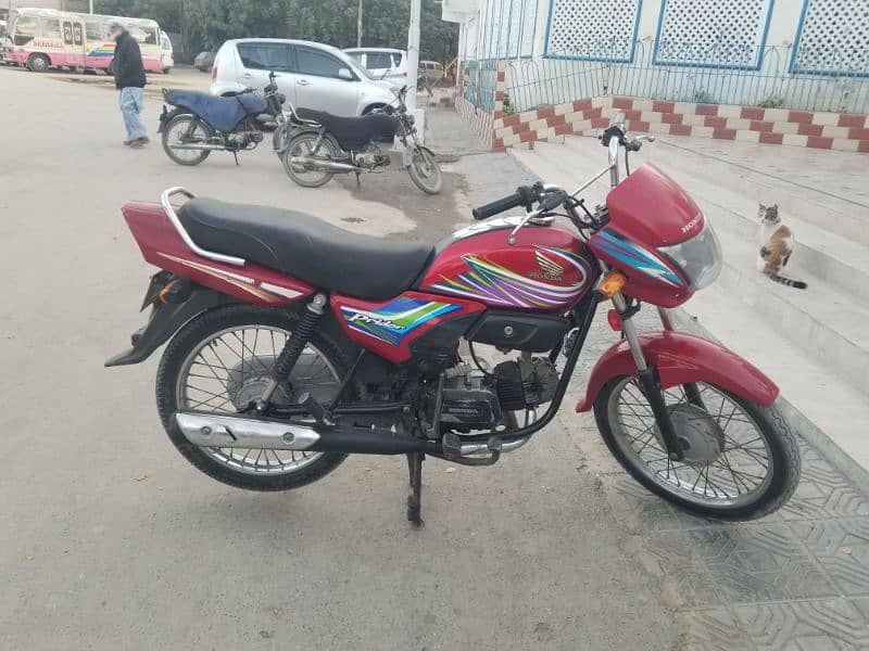 Honda pridor 100cc 2019 0