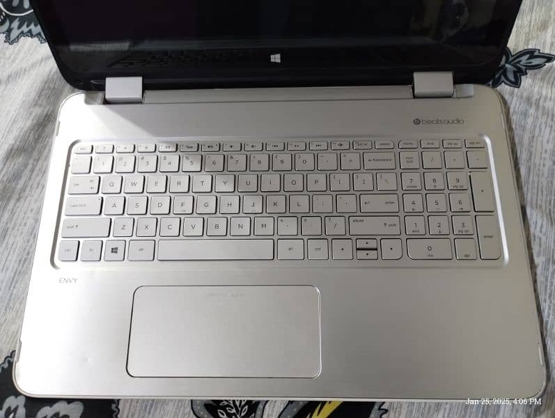 Hp laptop i7 4th generation 3