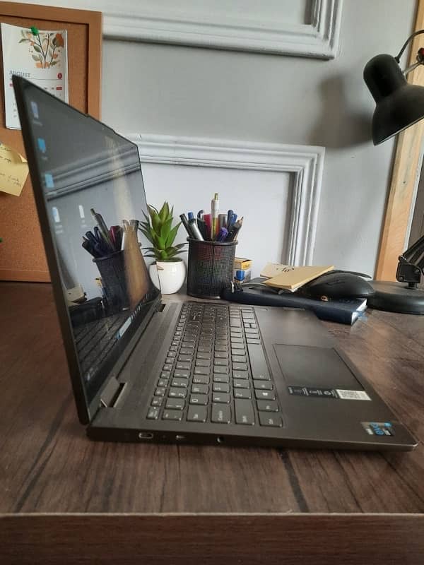 Lenovo Yoga 7i (i7, 11 gen) 2