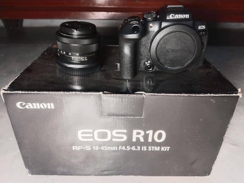 canon R10 0