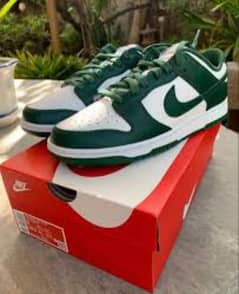 Nike SB Dunks Green Used