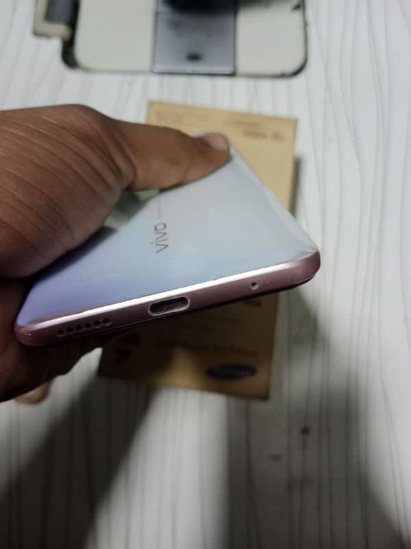 vivo S1 pro mobile only 4/128 dual Sim front finger 1