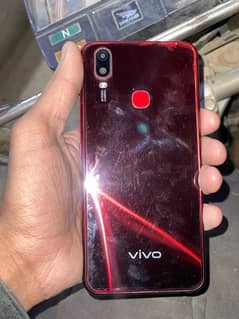 Vivo y11