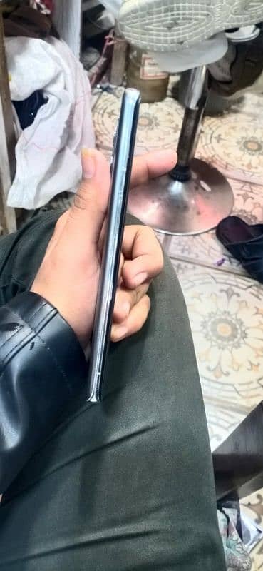 one plus 9 pro for sale 4