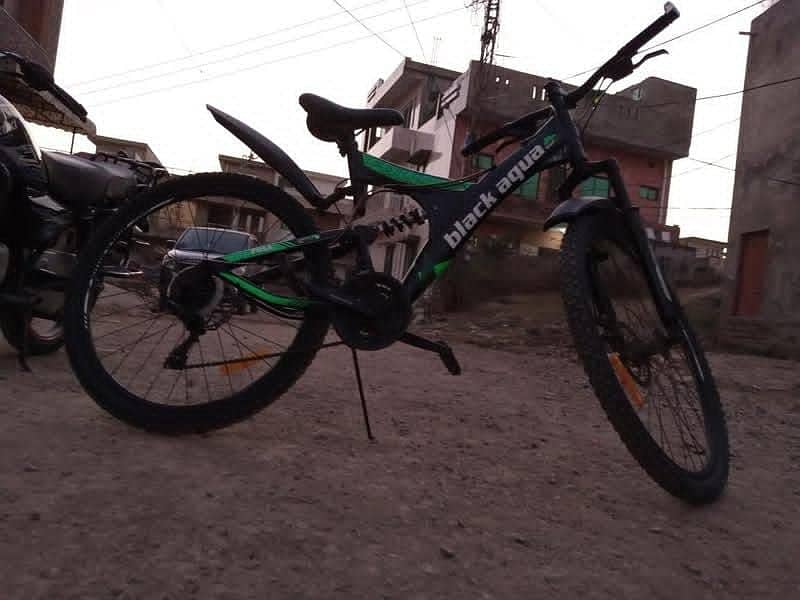 Black Aqwa cycle urgent for sale 4