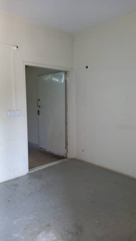 Defence DHA phase 5 badar commercial 2 bed D D apartment available for rent 8