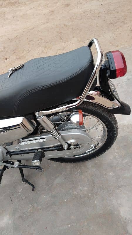 CG 125 SPECIAL EDITION (price Final) 3