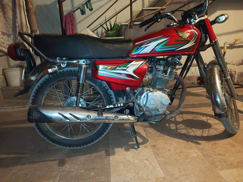 Honda CG 125 good condition price Negiotable 0